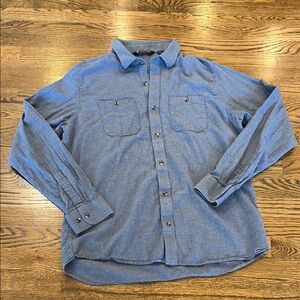 Travis Mathew Men's Blue Button-Up light flannel Shirt, L